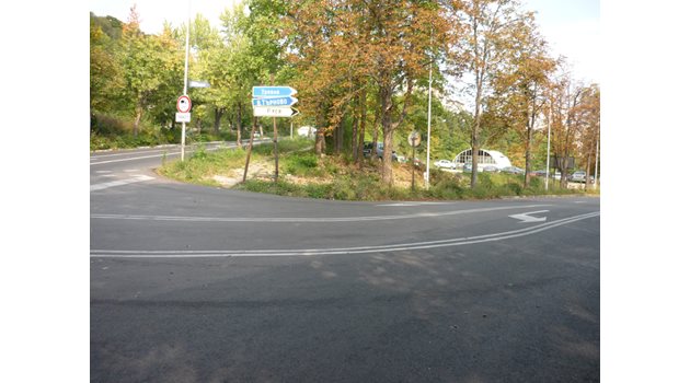 Продължението на обходния път на Габрово е част от проекта за тунел под Шипка и ще изведе напълно автомобилния трафик от града. 