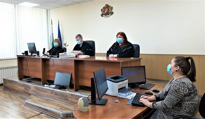Съдебният състав, председателстван от Иван Ранчев, отказа да пусне Любомир Петров.