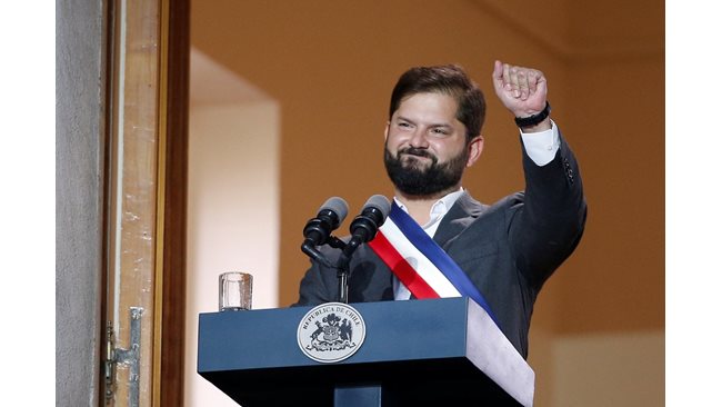 Gabriel Boric, who led Chile at 36 – bearded, tattooed and never with a tie