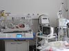 Купуват нови кувьози и апарати за недоносени бебета в 33 болници
