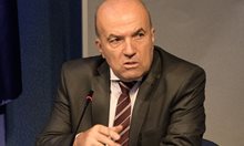 Поддържане на позицията за РСМ и подготовка за Шенген и ОИСР обеща външният министър Милков (Видео)