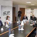 Министър Николай Денков и издателят на “24 часа” Венелина Гочева връчиха наградите на петия випуск от “Отличниците на България”. 

