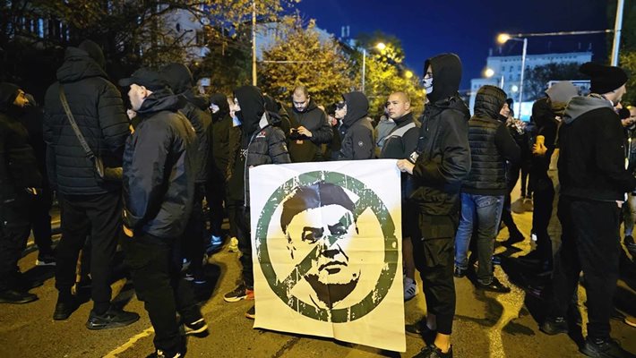 Протестът срещу Боби Михайлов и БФС
СНИМКА: Найден Тодоров