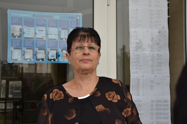 Според председателя на РИК в Кърджали Величка Георгиева няма сигнали за сериозни нарушения в изборния ден.