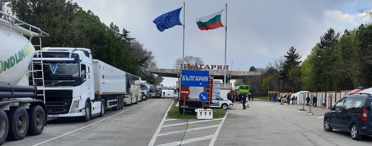 Провериха над 200 коли при спецакция по пътя Варна - Дуранкулак