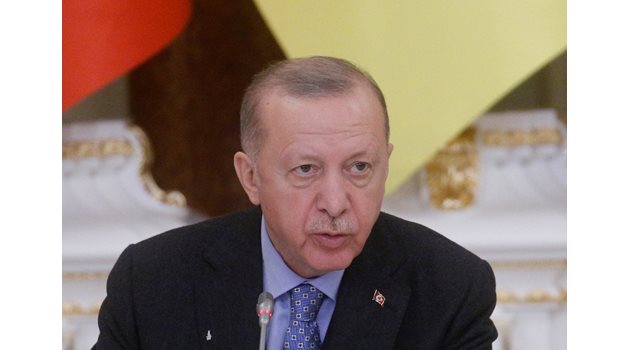 Разменените пленници между Русия и Украйна са гости на Турция