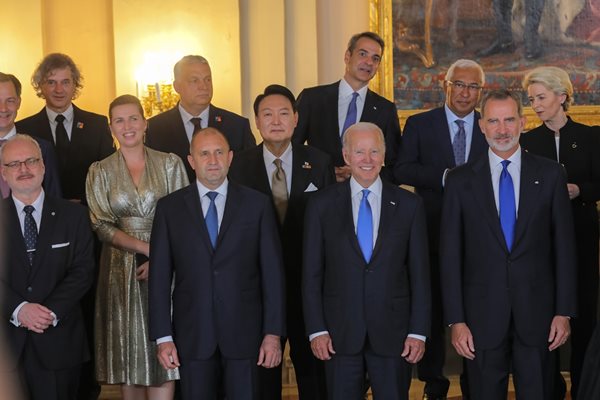 Президентите Радев и Байдън бяха гости на официална вечеря на краля на Испания
