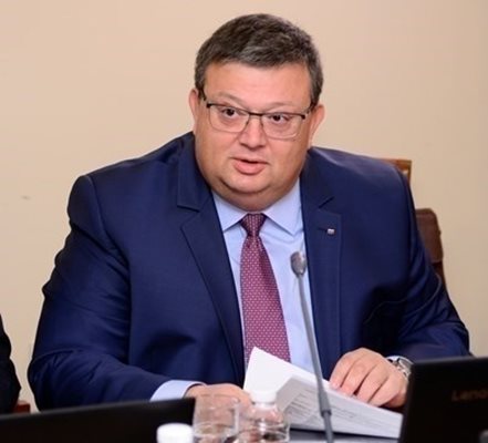 Сотир Цацаров е разпоредил проверките на имотите   СНИМКА: Архив