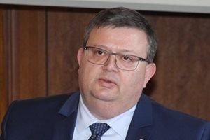 ВСС освободи Цацаров като главен прокурор