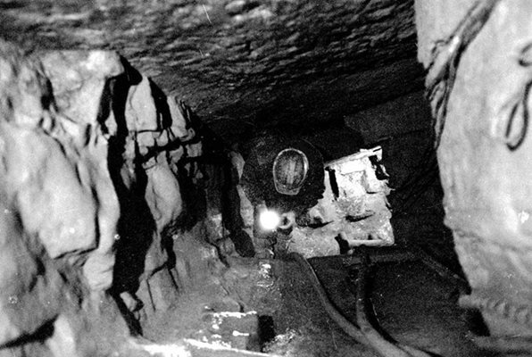 Тунелите в Царичина, където е търсен извънземен живот