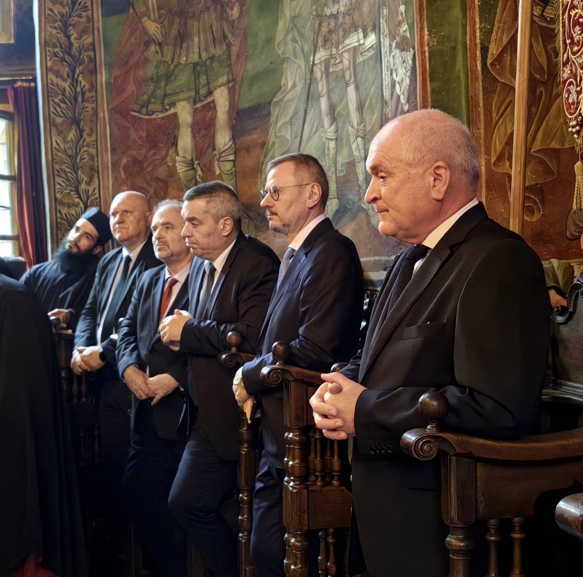 Главчев и българската делегация участваха в празника на манастира „Св. Георги Зограф"