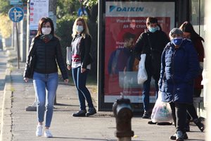 Хората на Слави се отказаха да забраняват маските и ваксините (Обзор)