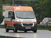 Мъж почина, докато кара, заби се в кола в София