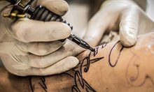 Татуировките вдигат ли риска за рак?