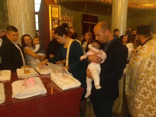 4-месечната Русияна бе сред най-малките, които приеха християнството
