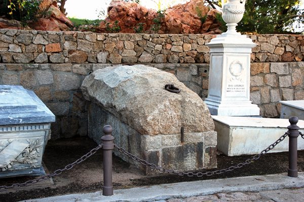 Гробницата на Гарибалди на Капрера

