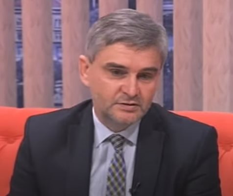 Салко Букваревич, министър във федералното правителство на Босна и Херцеговина КАДЪР: Youtube/Avaz tv