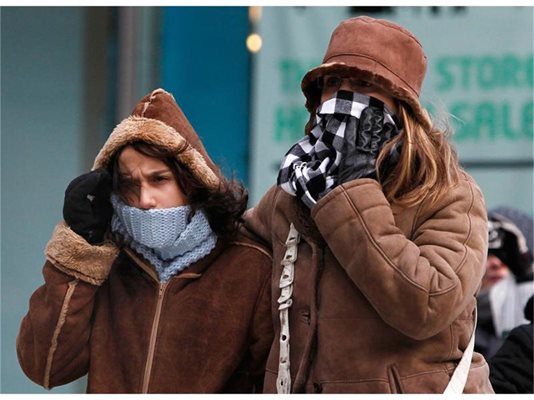 Екстремният студ е най-опасен за астматиците и хората със сърдечни проблеми. 
СНИМКА: РОЙТЕРС