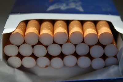 Неизвестни задигнаха 10 стека цигари от павилион в Добрич