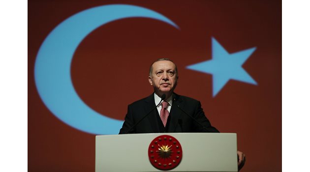 Ердоган: Сътрудничеството на Москва и Анкара спаси Турция от наплив на бежанци