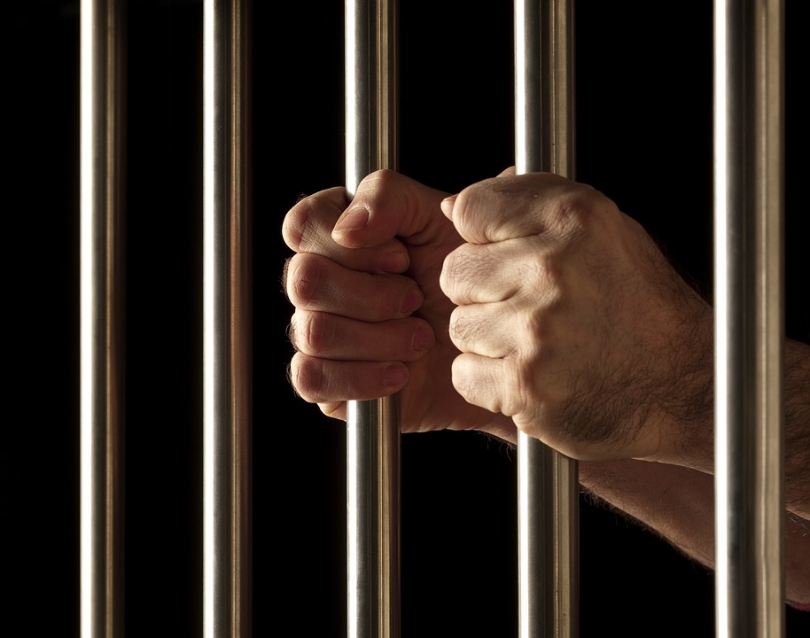 Съдът в Добрич остави в ареста мъж, шофирал след употреба на алкохол и дрога