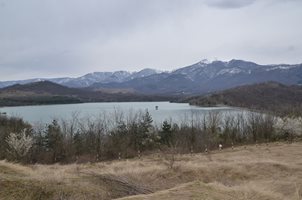 Въпреки топлата зима, почти без сняг, язовирите пълни, има повече вода от миналата година