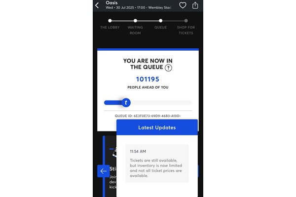 По обяд, три часа след пускането на билетите за “Оейзис‘, фен на групата все още чака на опашка от над 100000 човека. Същата сътрин редящите се пред него в сайта на „Тикетмастър“ са били половин милион.