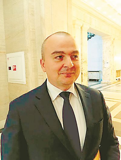 Пламен Абровски, председател на Комисията по земеделие, храни и гори към Народното събрание
