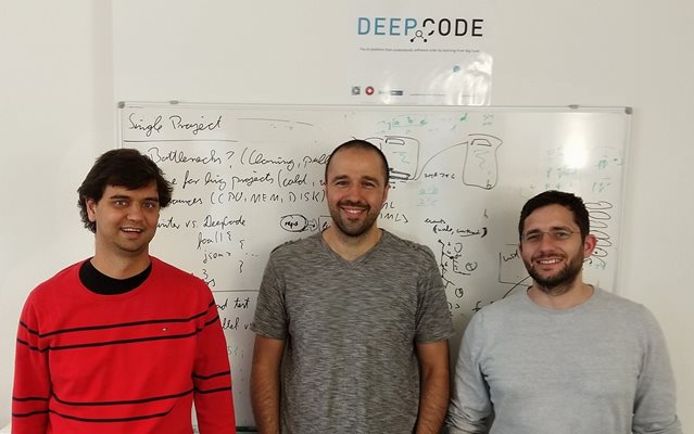 Основателите на DeepCode (от ляво на дясно): Д–р. Веселин Райчев (PhD ЕТН Цюрих, CTO), Борис Паскалев (CEO, M.Sc. MIT,  EMBA TRIUM), Проф. Мартин Вечев (Професор, ЕТН Цюрих)