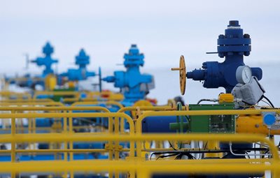 Катар няма да пренасочва към Европа газ, който вече е предмет на договори с азиатски купувачи тази зима.