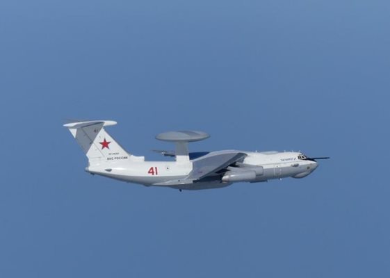 Руски военен самолет A-50 лети близо до оспорваните острови, наречени Такешима в Япония и Докдо в Южна Корея