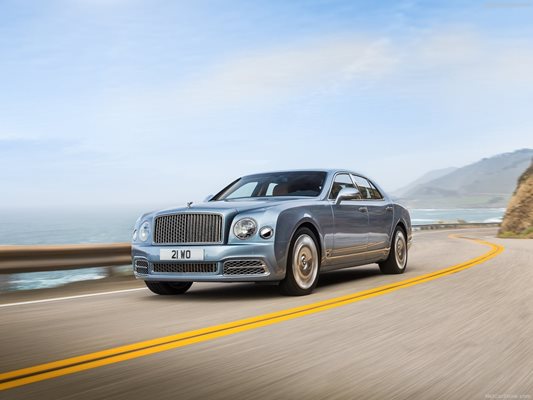 Финландският милионер е карал личното си Bentley Mulsanne, което струва поне 300 000 евро, с 82 км/ч вместо с разрешените 50 км/ч. Снимка: Bentley