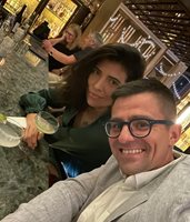 Андрей Арнаудов и жена му вместо във Виетнам прекарват ваканцията си в Малайзия