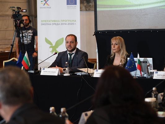 Министърът на околната среда и водите Борислав Сандов откри заседание на Комитета за наблюдение на ОПОС 2014 - 2020 г.