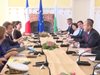Радев във фейсбук: С президента Макрон сме за единен Европейски съюз (Видео)