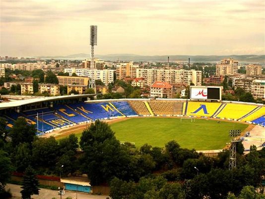 Стадион “Георги Аспарухов” също трябва да е държавен по документи.
СНИМКА: СЛАВ ЖЕКОВ