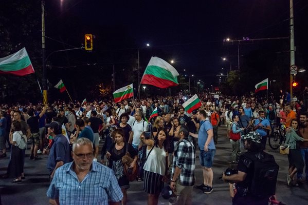 Стотици бяха подслушвани и разследвани заради протестите в центъра на София през 2020 г.