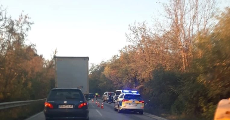 Движението в прохода Хаинбоаз е затруднено.