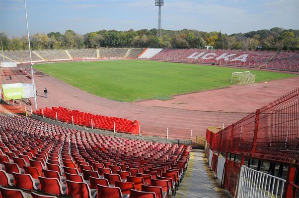 Стадион "Българска армия" остана затворен през целия ден