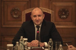 Румен Радев: ЕС да гарантира сигурността на българите в РСМ