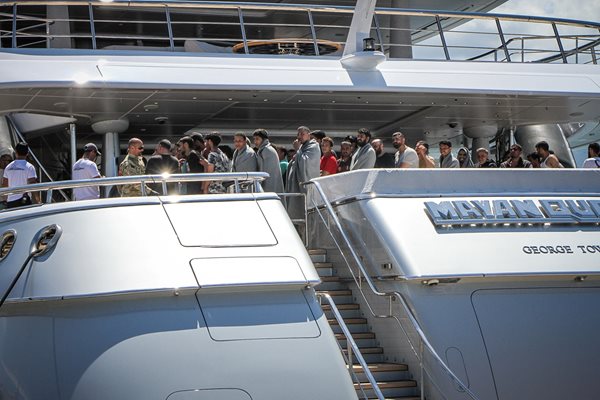 78 загинали и над 100 спасени мигранти при корабокрушението край Пилос СНИМКИ:  Ройтерс