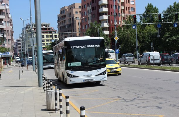 Общината напомня: Децата до 10 г. пътуват безплатно в пловдивските автобуси, но с карта