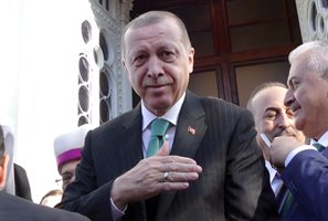Ердоган: Планираме да изнесем военна продукция на стойност 6 млрд. долара