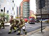 Пожар във висока жилищна сграда в Лондон събуди кошмар от 2017 г.
