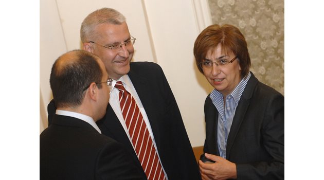 Екатерина Михайлова беше председател на парламентарната група на ОДС в 38-ото НС
