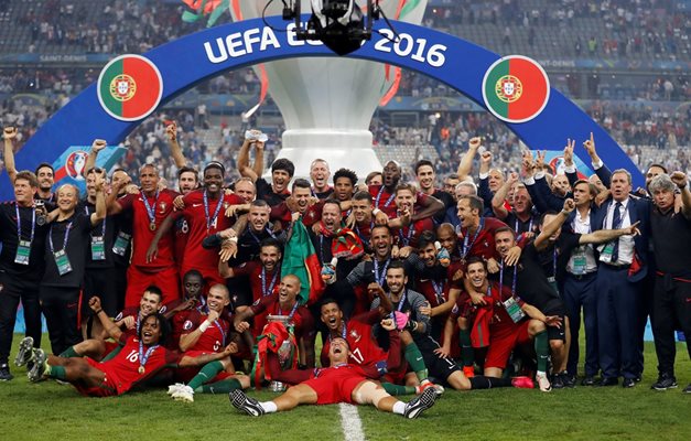 Португалия ще защитава трофея от Евро 2016, спечелен с победа на финала над домакините от Франция