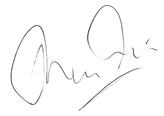 Клаус Майне даде автограф специално за читателите на “24 часа”.
