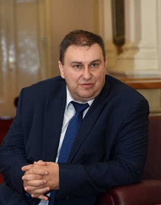 Емил Радев, евродепутат от ЕНП/ГЕРБ