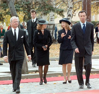 Посрещане на краля на Швеция Карл ХVI Густав и кралица Силвия в София през 2000 г.
