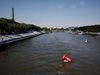 Състезатели се оплакаха от "отвратителната" вода в Сена